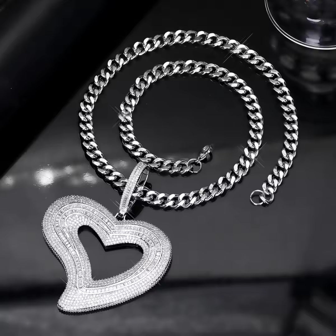 Heart Pendent Rhinestone Necklace